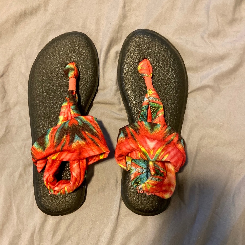 Sanuk sandals